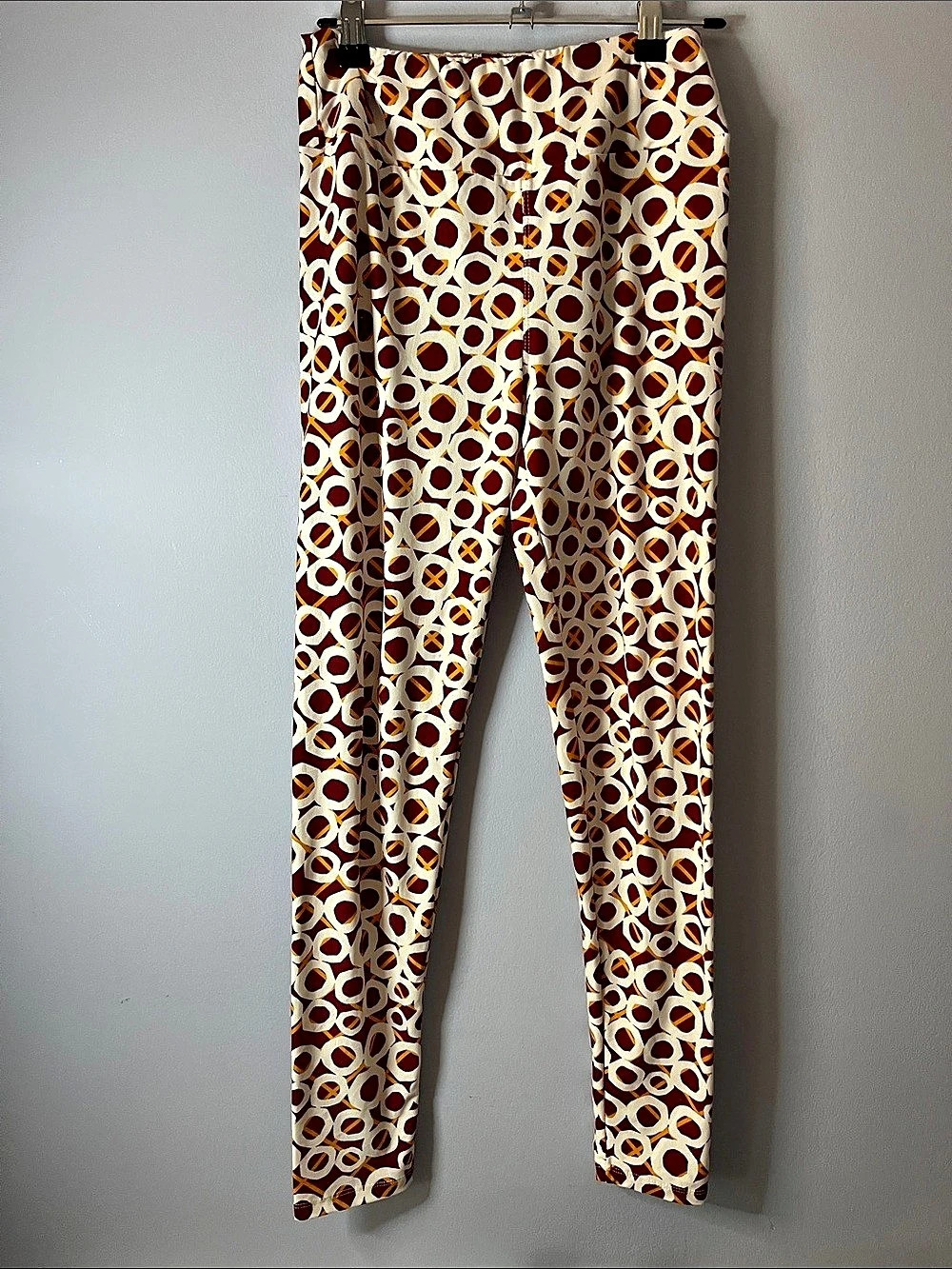 She's Got Leggz Geometric Leggings White & Rist colour
